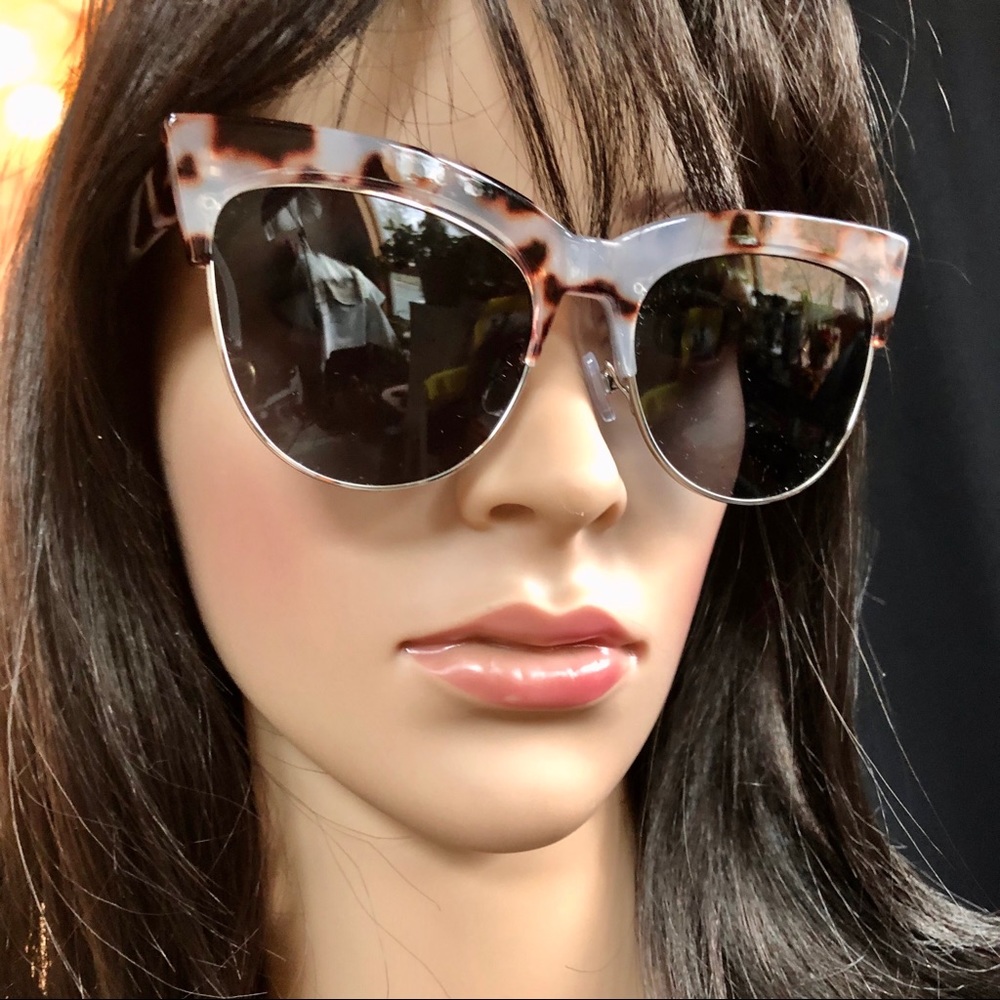 COPY - Leopard Print Cat Framed Sunglasses NWOT
